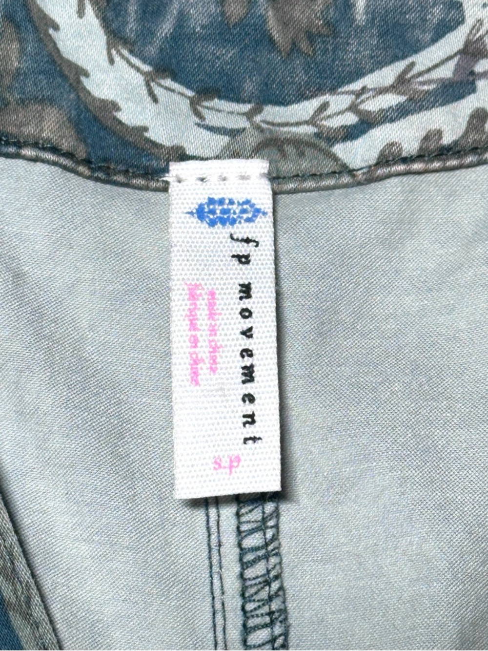 FP Movement Fast Track Onesie Jumpsuit in Trippy Green Design. Size Small - Picture 15 of 15